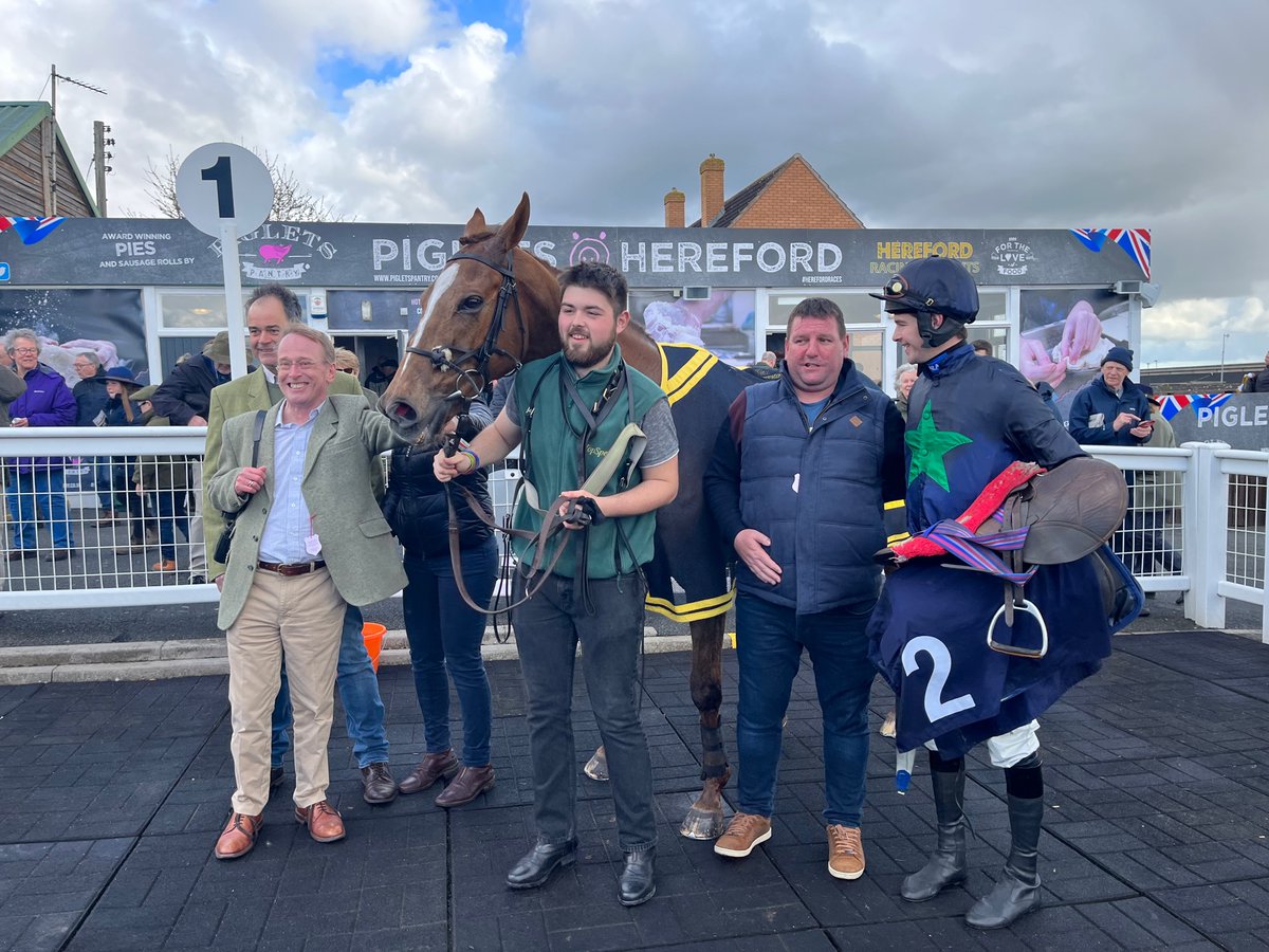 Hereford Racecourse tweet media