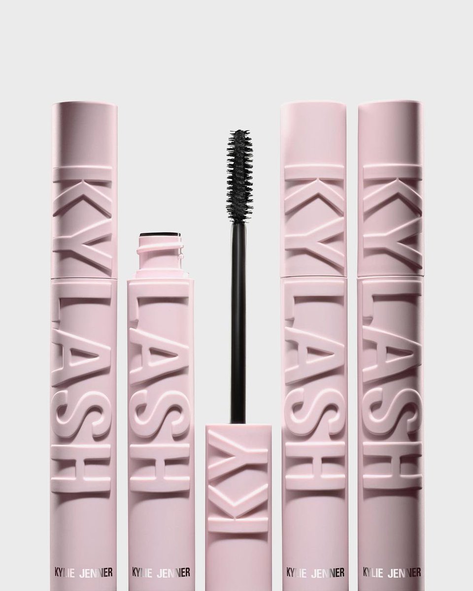 Kylie Jenner Brasil on Twitter "1 HORA! 👀 Resta apenas 1