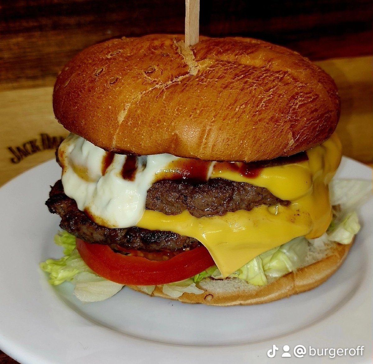 A food for every age group 😋 

#burgertime #thursday #burgerlovers #pubfoodie #burgerlife #pubfood #takeawayfood #pubfoods #pubfoodandbeer #burgerandfries #burgerlicious #burgers #bestburgers #burgersandbeer #takeaway #thursdaynight #burgerlove #burgerlover #brighton #burger