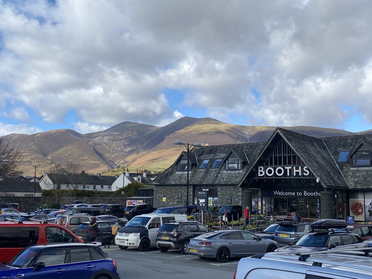 Harry Wallop tweet media