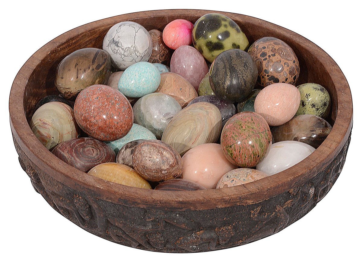 CSouthonAuction's tweet photo. Happy Easter everyone! 🐣🐰
Lot 52: A collection of polished hardstone and mineral eggs approx. 35 various specimen stones and sizes, contained in a carved African hardwood bowl
Estimate £100-200
#easter #catherinesouthon #auction #auctionhouse #sale #hardstone #eggs https://t.co/kPcDLGmSk9
