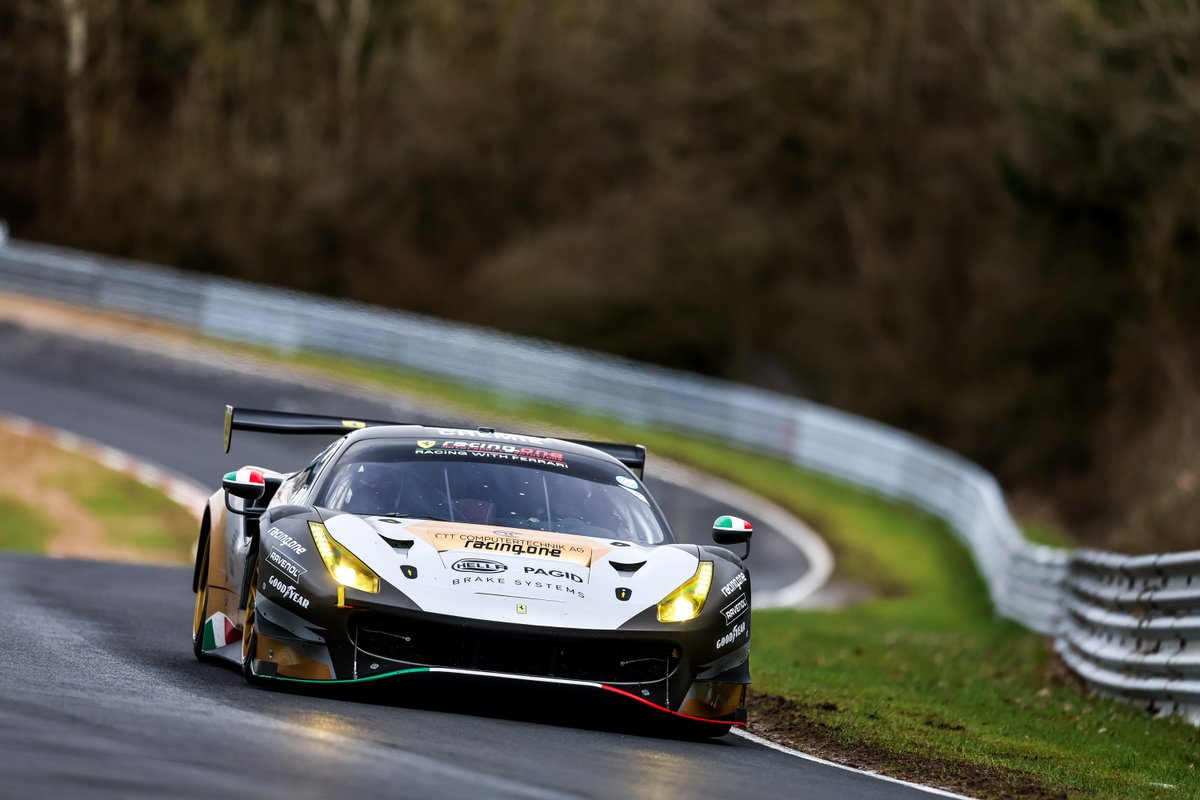 #TBT to the last #NLS Round 2 with our #Ferrari cars speeding up at <a href="/vln_de/">Nürburgring Langstrecken-Serie</a>. 📸 

#FerrariCompetizioniGT #FerrariRaces