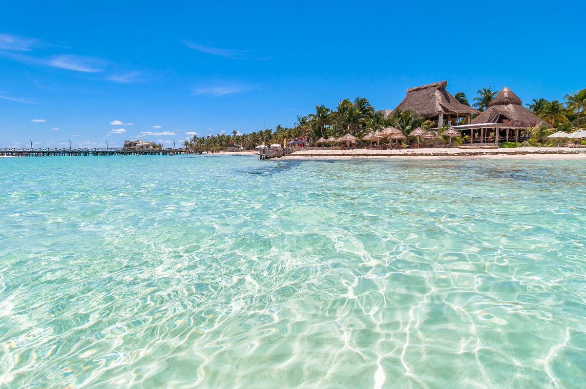 soyateneadeisla's tweet photo. El mejor lugar para pasar estas vacaciones de 𝗦𝗲𝗺𝗮𝗻𝗮 𝗦𝗮𝗻𝘁𝗮 es mi bella 𝗜𝘀𝗹𝗮 𝗠𝘂𝗷𝗲𝗿𝗲𝘀.

¡Sus playas 🏝️ de aguas cristalinas y arena blanca te esperan!

#TrabajandoConElCorazón ♥️ #VacacionesEnIslaMujeres #SemanaSanta2023 https://t.co/FQFGWdmjoK