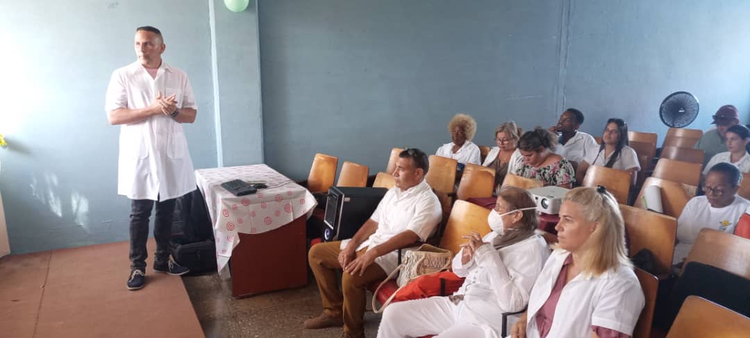 ArtvArtemisa's tweet photo. #ArTVReportando 📺🎥 | El municipio de #Bauta acogió una jornada científica profesional en reconocimiento al Día Mundial de la Salud. 

El evento que reunió a profesores y alumnos, quienes a través de trabajos investigativos, mostraron temas propios de sus especialidades. https://t.co/LopCxUZvKw