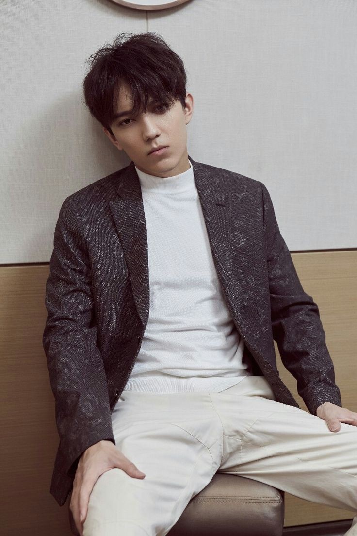 monica_valdi's tweet photo. @OlguisSantillan Reflexiona todo el tiempo que necesites, pero actúa todo lo rápido que puedas.
✨🎼✨🎼✨
@dimash_official 💫
#NewMusicMV 🎧 #DimashOnYoutube 🫧
#TogetherByDimash 🌀
 #StrangerConcertYerevan 🎼
#DimashConcertAntalya 🎵 https://t.co/SNmMwAH5VO