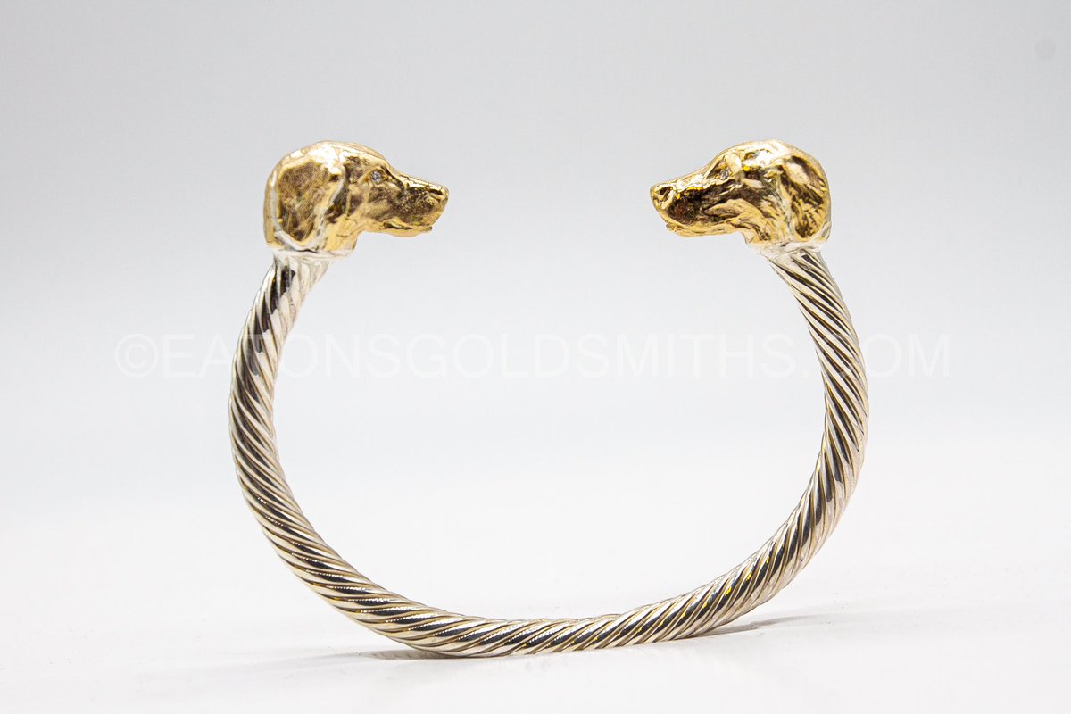 eatonsgoldsmith's tweet photo. One of our bespoke dogs head bangles. Sterling silver twist bangle with 9ct yellow gold Labrador heads with diamond set eyes. 

The bangles are all handmade by Eatons and the heads are all hand carved by Paul Eaton VPRMS MAA. 

✭ Commissions Welcome ✭ https://t.co/mvxgnkB0P5