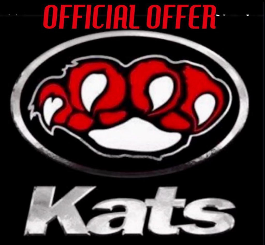wr_amzo's tweet photo. After a great talk with @CoachEricDixon im blessed to say i received my 2nd JUCO offer from Erie County Community College ! 🔴⚫️ https://t.co/ZmjrIDIFmv
