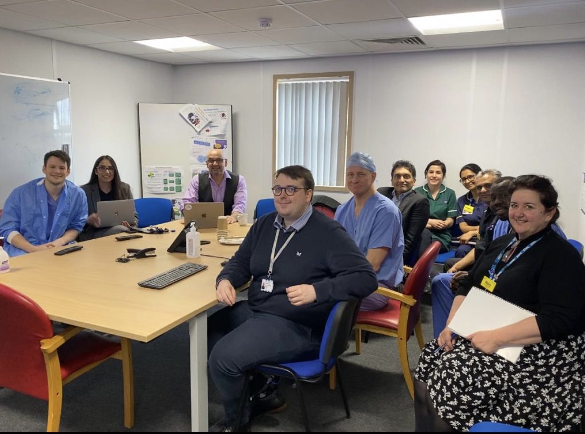 Great talks today by Prof @DeiaryKader and Dr Edwards today on how ChatGPT can be utilised #ArtificialIntelligence #Automation #machinelearning #gettingaheadofthegame @vipin_asopa @iafzal1 @amrwomersley @OrthoGeorgePods @epsom_sthelier @KingstonHospNHS @croydonhealth