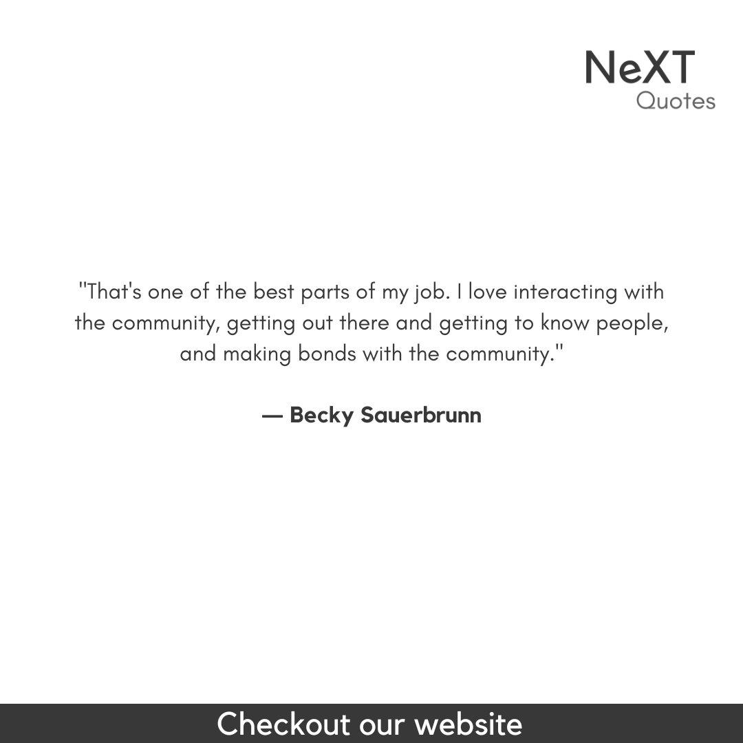 NeXTQuotesOne's tweet photo. That's one of the best parts of my job. I love interacting with the community, getting out there and getting to know people, and making bonds with the community.

- Becky Sauerbrunn

#BeckySauerbrunnQuotes #Sports #InspirationalQuotes #GeneralEquality #InspirationalSoccer #Sucess https://t.co/sf94wsAHBU