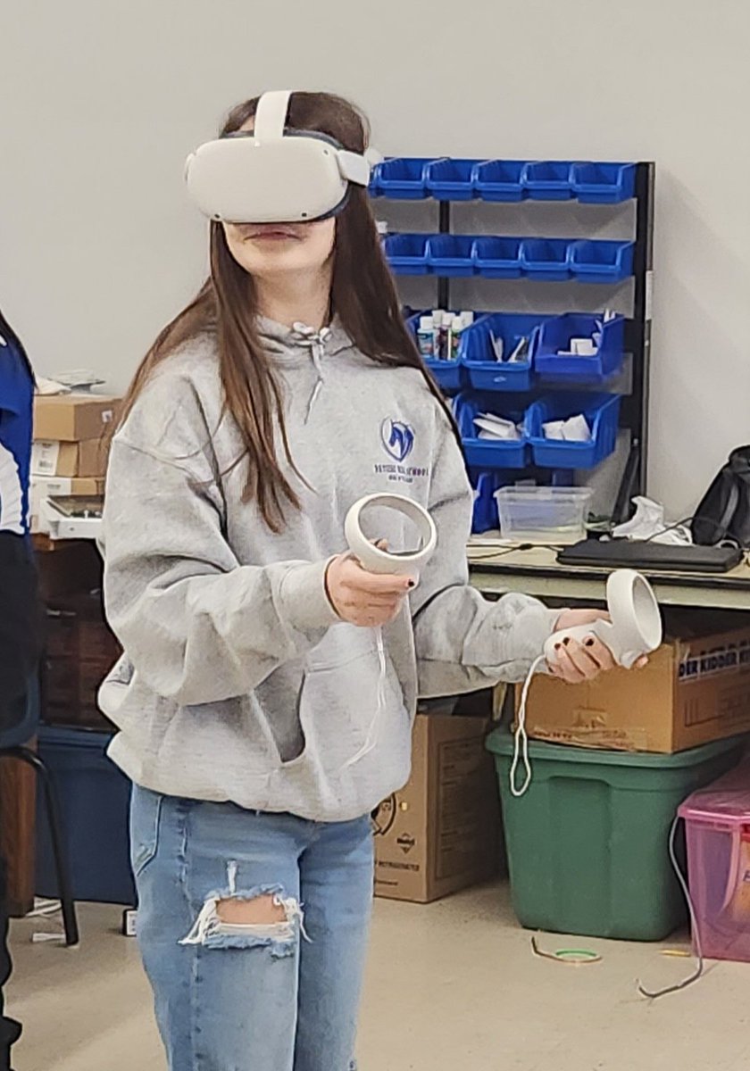 Jennifer Hickey tweet media