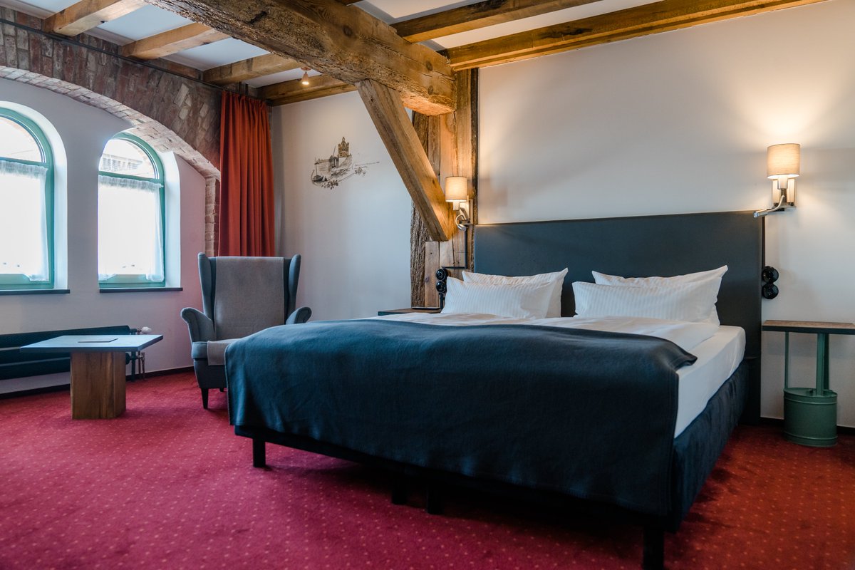 ElbeResort's tweet photo. JETZT BUCHEN!
Der Geheimtipp für Ihr langes Osterwochenende:  Elbe Resort - Alte Ölmühle in Wittenberge - direkt an der Elbe / Prignitz / Brandenburg.  Einfach anrufen: 03877 / 56 79 94 600😎oder https://t.co/IJt5g0BG8C . https://t.co/ZWgkoJFfx4
