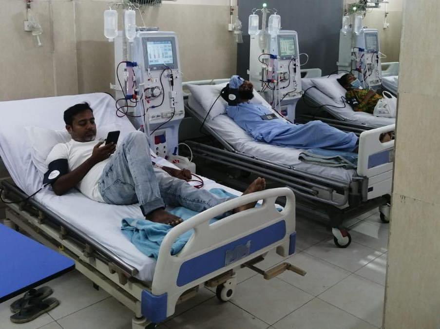 ZafarJdc's tweet photo. یہ رہا گلشن اقبال فری ڈالیسز سینٹر 
لوگوں کی فلاح کا کام پاکستان میں کیسے کریں ان جھوٹے پروپیگینڈا مشینری کے ہوتے ہوئے ان کے ساتھ بڑے بڑے میڈیا سیل ہیں اور یہ غریب عوام کے دشمن ہیں پوسٹ دیکھئیےاور لازمی ری ٹوئیٹ بھی کیجئیےاور ان عوام دشمن اور پاکستان دشمن  قوتوں کو رپورٹ بھی کیجیے