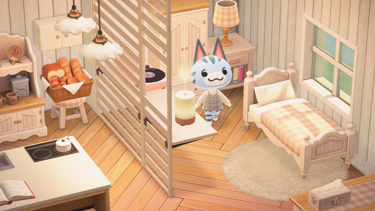doo_2yo's tweet photo. 思い出たくさんの初期部屋から
新しいお部屋にリフォームさせてもらった！
ラムネちゃんの好きなピンクを入れて、
かわいくできたので満足🐈🎀

ちょうどこの間の誕生日にあげた
お洋服も着てくれて嬉しかった🤍 https://t.co/bDSjKALF4U
