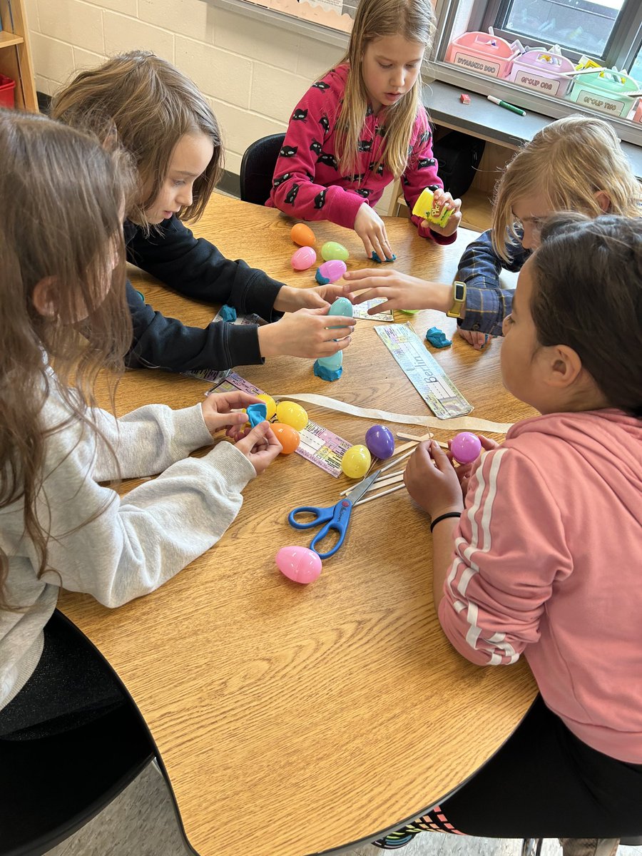 Miss Camilo tweet media