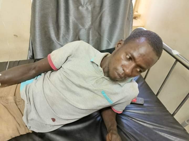 stellah_african's tweet photo. Still from #Mbarara kyenjonjo today.
#Musinguzi Ibrahim is one of our local comrades who was severely injured here in Kyenjojo. #M7mustFall https://t.co/jBSpuxw0lF