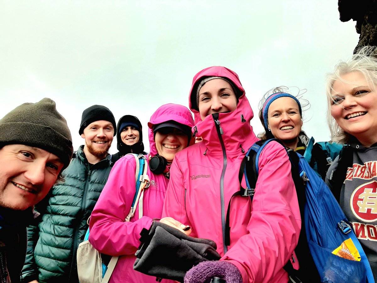 teacherofrebels's tweet photo. I usually hike on my own. So today was a bit different. Got invited to group hike. Lovely bunch of people, lemon drizzle cake to die for, what not to like? #outdoors https://t.co/BoCS35ogBf