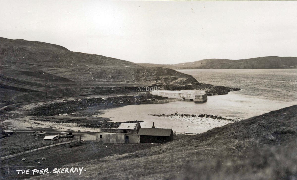 HighlandHistory's tweet photo. An Laimrig, Sgiorraigh, gun deit
/
The Pier, #Skerray, undated

[source: @hlhlibraries] https://t.co/e7MnrkSp8X