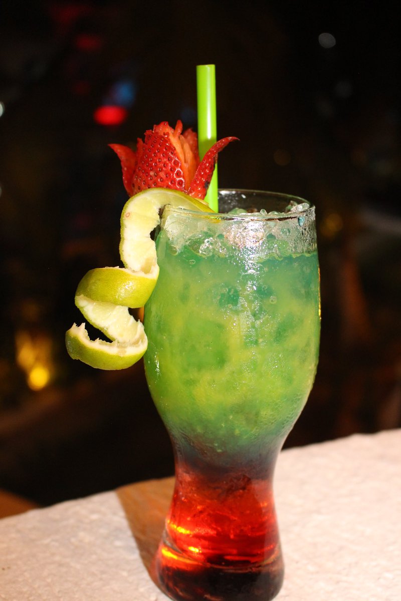 VAIAHOTELES's tweet image. Un cocktail que se ve muy sencillo pero la magia que tiene es una de las experiencias de @VAIAHOTELES las personas quieren pedir más, más y … @Cotelcolombia @MincomercioCo @BrandColombia @ComfacorOficial @AndreaGuerreroQ @ViajandoPorCol @ViajarET