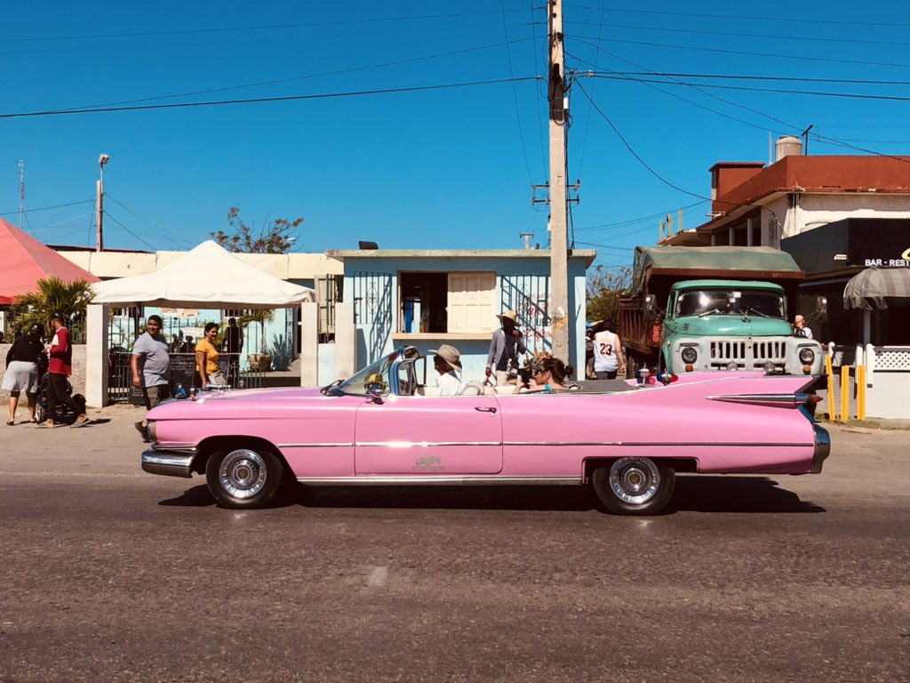Still rolling #CubanStyle! 

#CubaCars #Cuba #OldCars #VintageWheels