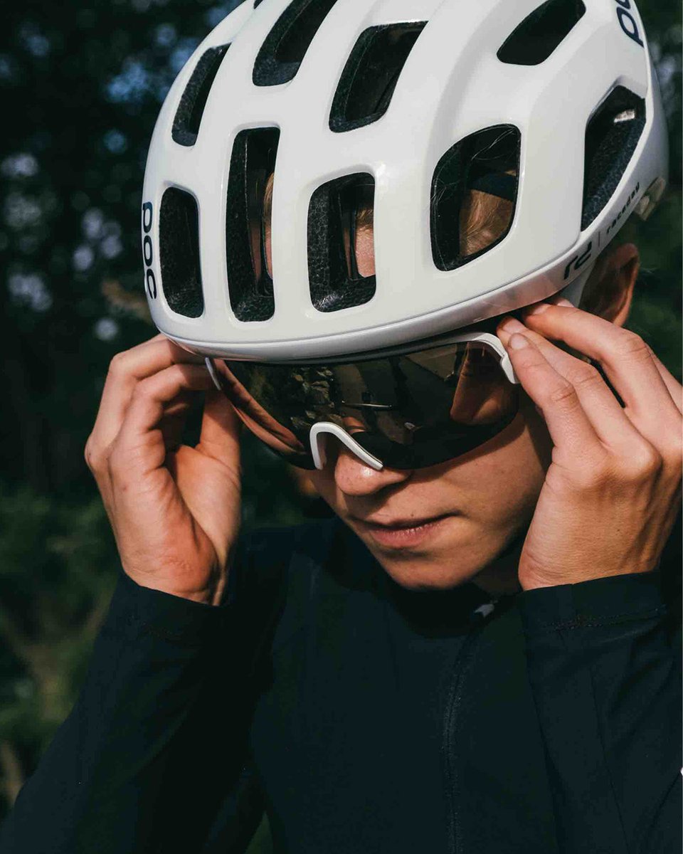 The ultimate combination on a spring ride, the award winning POC Octal MIPS Road Bike Helmet and POC Aim Sunglasses are both in stock at RxSport.co.uk!

Octal MIPS: tinyurl.com/RxSport-POC-Oc…
Aim Sunglasses: tinyurl.com/RxSport-POC-Ai…