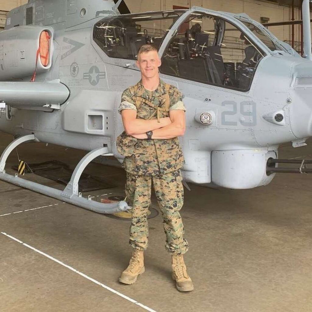 Our next Brother Spotlight is junior Jakob Bredell!

Jakob is currently an Economics major with minors in Spanish language and Chinese studies, which took him abroad last summer to study in Taiwan. He is involved in the NROTC program at Mizzou and will c… instagr.am/p/Cqs0PPLrRyJ/