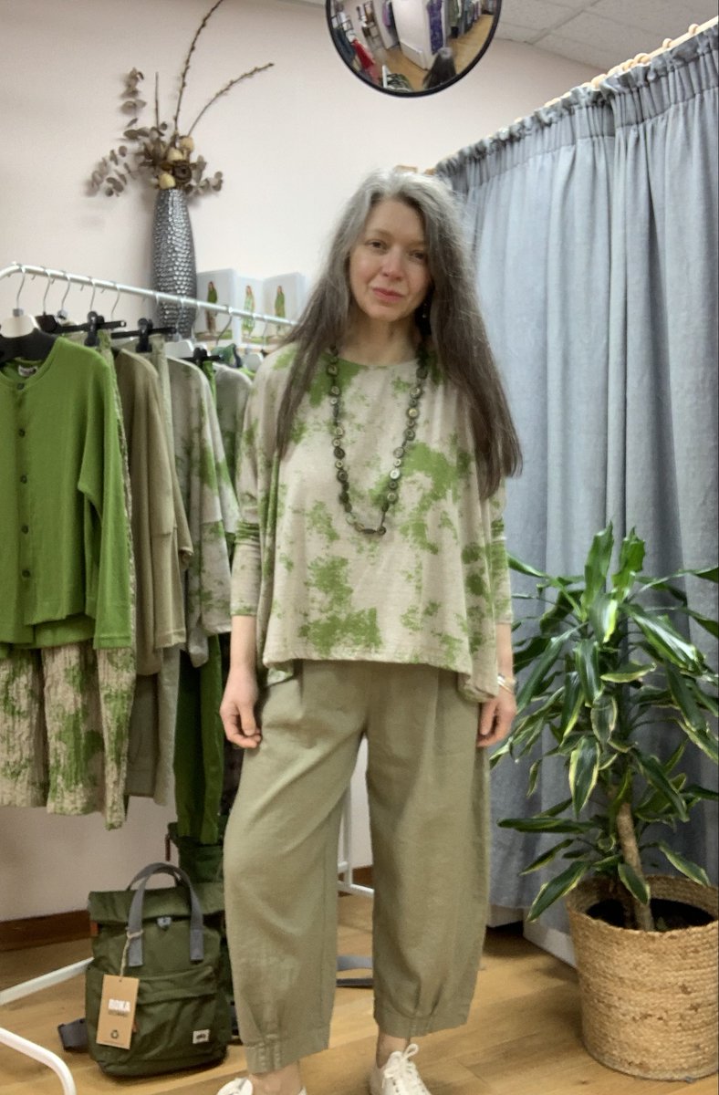 Cleo_Cardigan's tweet photo. Go Italian with Mama b... Yr hyfryd Mama b o'r Eidal... - https://t.co/4mg2czMsax https://t.co/ww5Ex8MZah