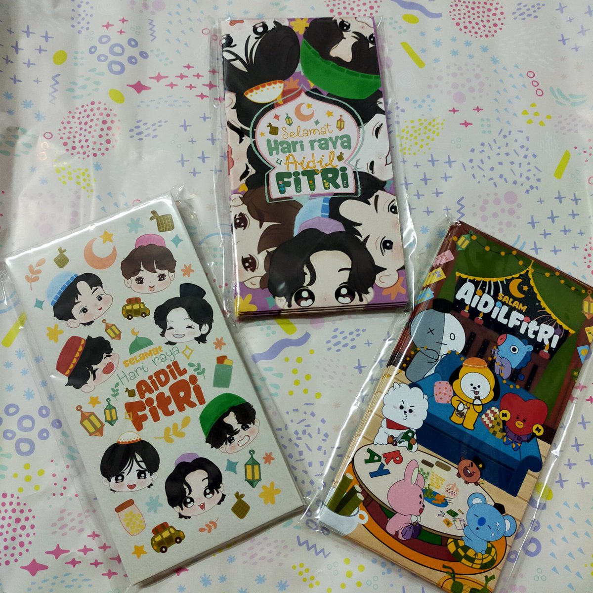 afza147's tweet image. Sampul raya for 2023 siap💜
#BTS #btsarmy #sampulraya #bt21
