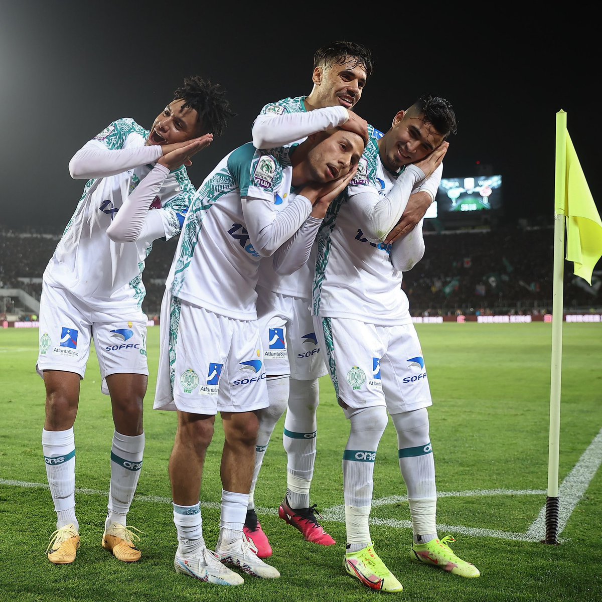 RCAofficiel's tweet photo. This 𝐓𝐞𝐚𝐦 💚👏🏻💪🏻 https://t.co/FFiYkdNxFU