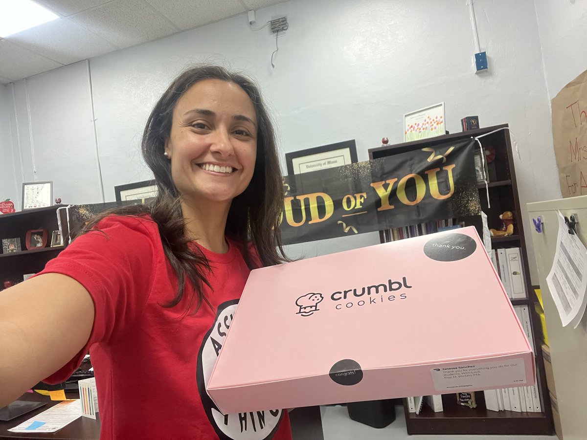 MaeWaltersElem's tweet photo. Day 4 of spoiling our Assistant Principal Mrs. Sanchez for #assistantprincipalweek #amazingap @MDCPSNorth @DASA1498 @SuptDotres
We appreciate her continued dedication to our students, staff and community. Thatβs how we fly at Eagles Nation! https://t.co/IeI3Yf5Z0T