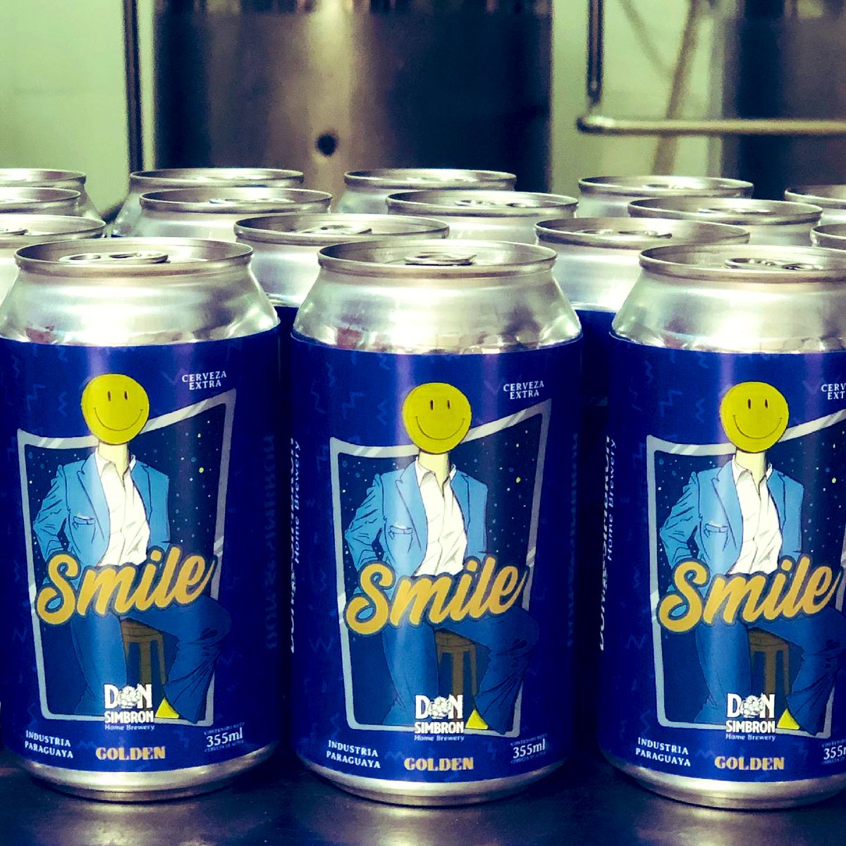 DSBrewery's tweet photo. ¿Amantes de la cerveza artesanal? 😎 Somos la pequeña cervecería artesanal independiente que te hará disfrutar de lo mejor con una sonrisa en la cara. 🍺 ¡Abre una y brindemos juntos! 🍻😉 #BirraConAlma #craftbeerlovers #pequeñaperovaliente https://t.co/fmPrl38G9T