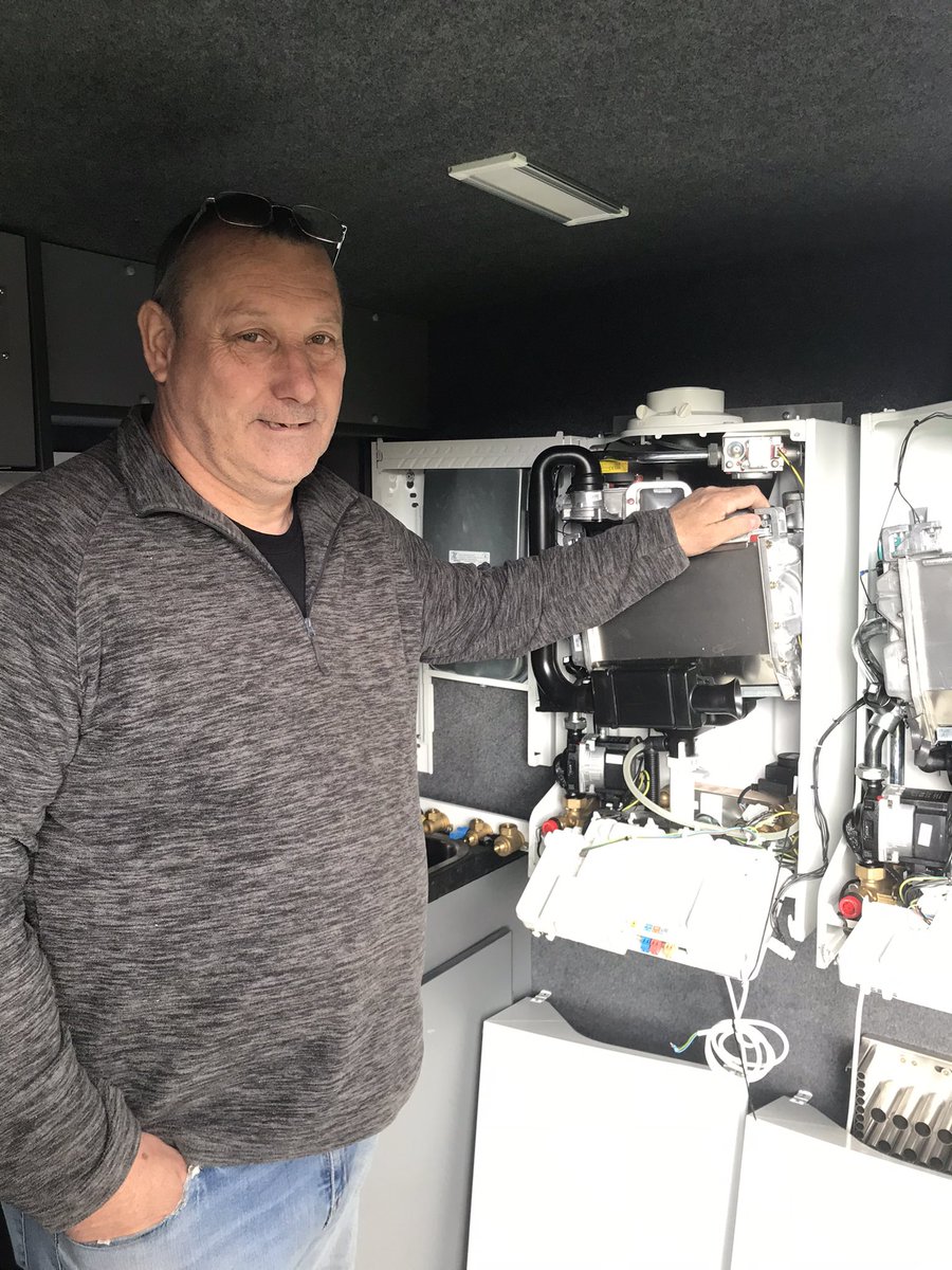 Atag_David's tweet photo. Nice to meet up with Stuart Parrington today to show him the #Atag range of boilers after he recently opened an account 🙂. https://t.co/RlBCjzaOO2