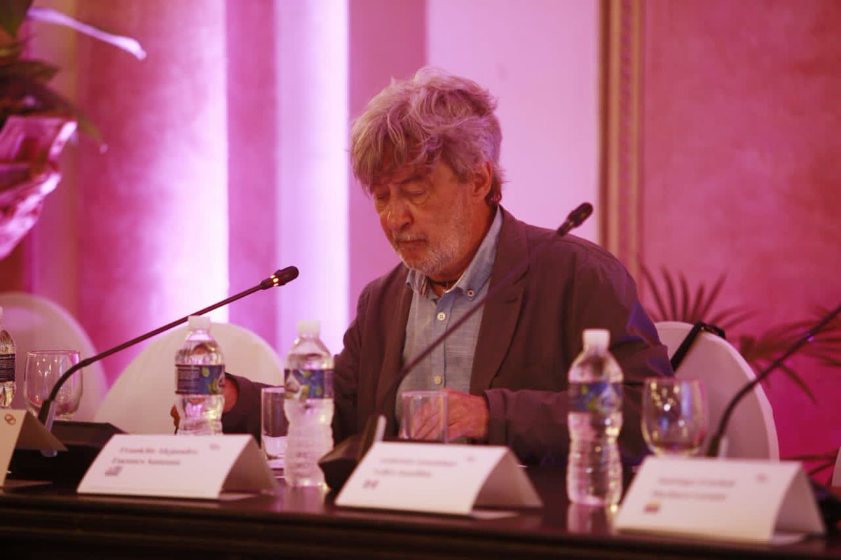cuba_con_para's tweet photo. Continúan las sesiones de trabajo en el Salón Taganana del Hotel Nacional de Cuba

E6b1- DERECHOS CONSTITUCIONALES Y HUMANOS
Discussant: Marieta Safta 
@UdeLaHabana @dipecsiena @CalasCenter @AcademiaIDH @IEC_Coahuila @ConsultoresyAb2 https://t.co/xxcOu1Bceq