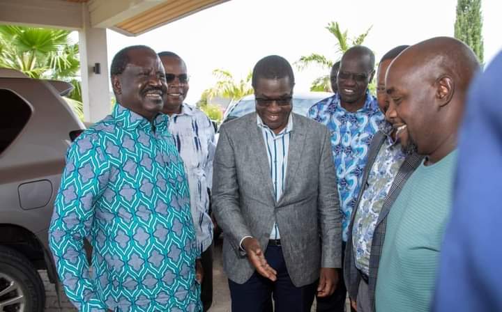 HonOtuoma's tweet image. Earlier today, I attended the Azimio La Umoja Parlaimentary Group consultative meeting chaired by HE @RailaOdinga  in Machakos that brought together all the parliamentarians, Senators, Governors and Speakers of the county assembly

Forward Together