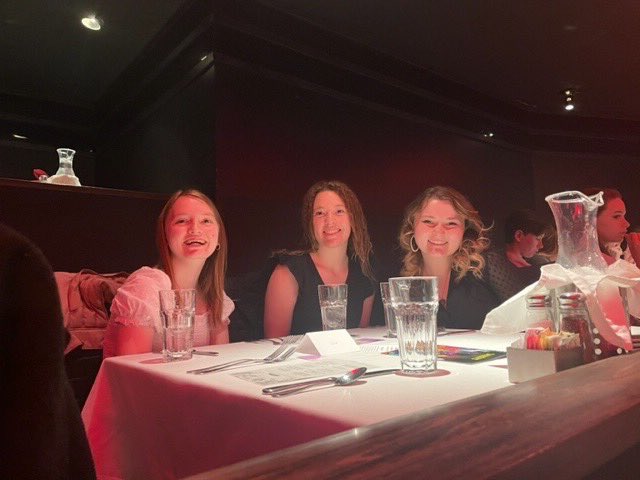 bhsmte244's tweet photo. Bton NHS attended their annual dinner theatre trip yesterday. Fancy buffet food and even fancier dessert were served. The show they saw was “Condo-Monium,” which featured Greg from “The Brady Bunch” and was about about general chaos in a New York apartment. (Posted by AH) https://t.co/uiGb2i0nsN