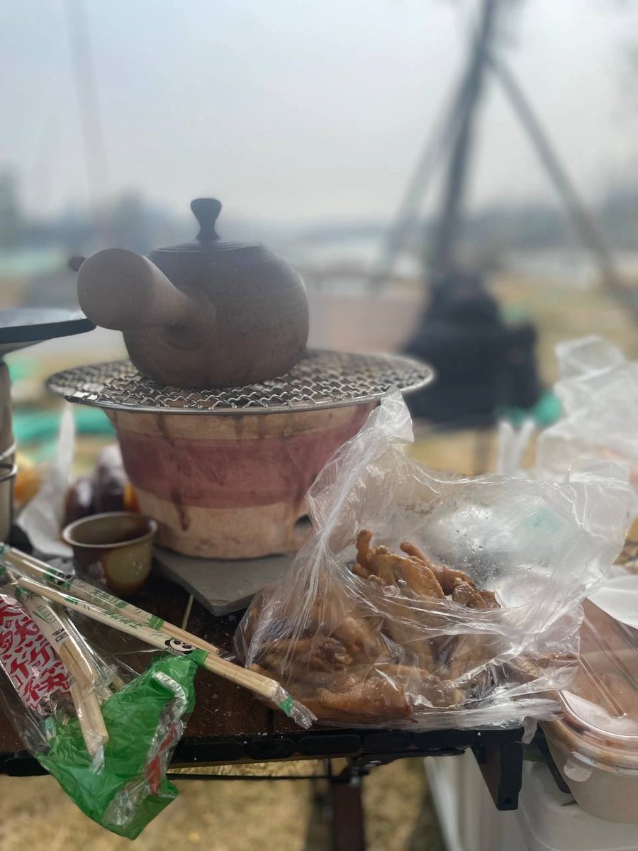 nn74478's tweet photo. Today I went outside with my friends for a picnic to breathe in the fresh air of nature.
#barbecuerestaurants #barbecueingredients #barbecuegirls #barbecueovens #travelspots #travelvlog #travelsnaps #travelrecommendations #travelbloggers https://t.co/lICjAln55l