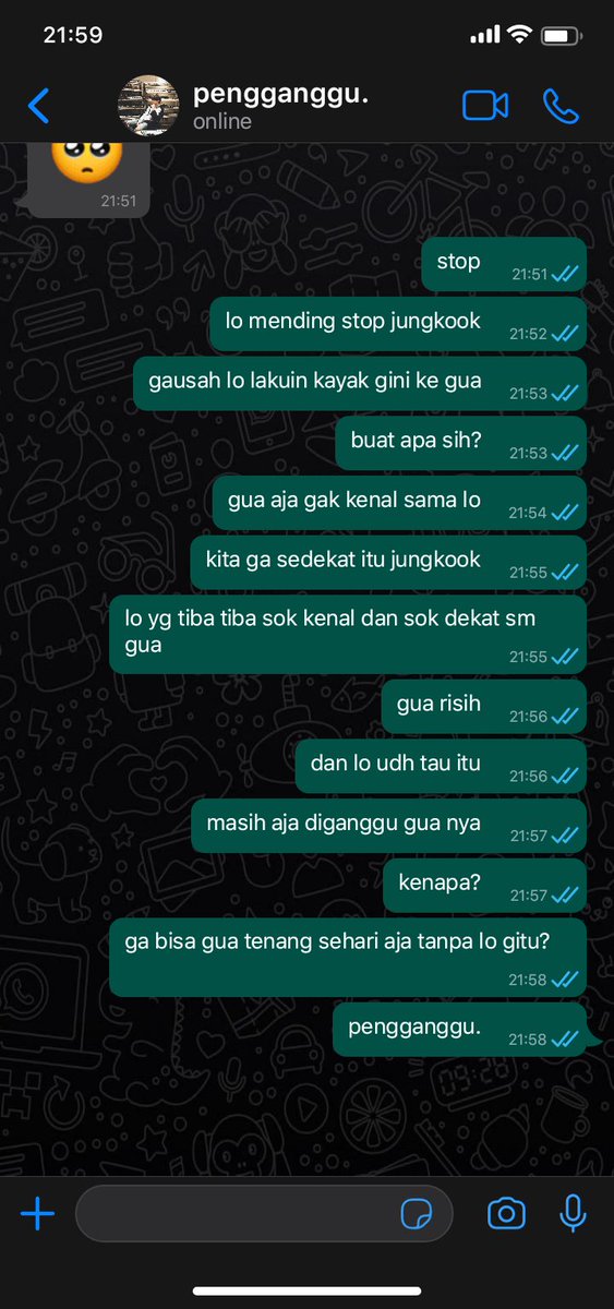 vkooeyra's tweet photo. taekook sometweet au

tw // amnesia , car accident , cheating but misunderstanding 
cw // harshwords , angst

; kalo kamu minta aku menjauh, aku bakal lakuin itu. https://t.co/r7lg9LiFm6