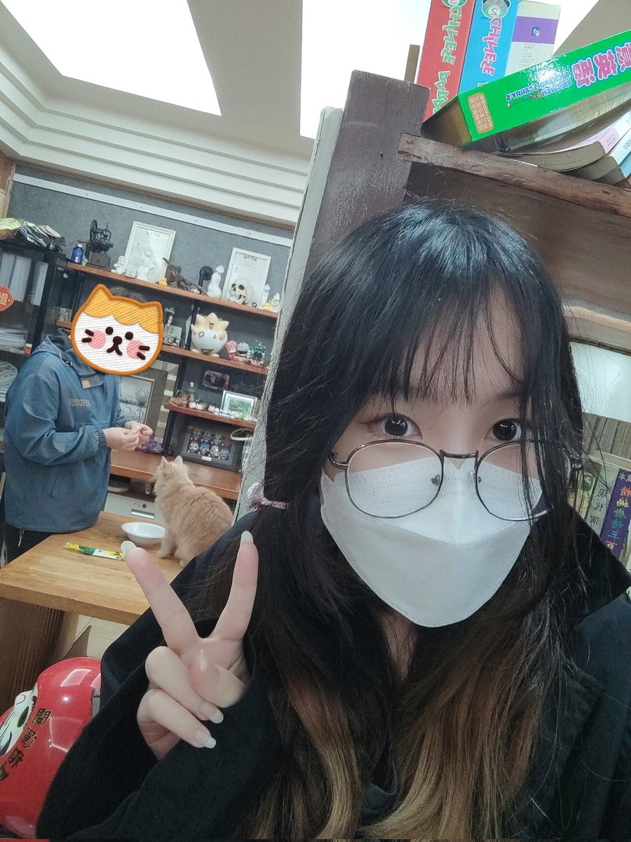 LMRCmade's tweet photo. wwwww先生と猫 https://t.co/Aa0rgrscKG