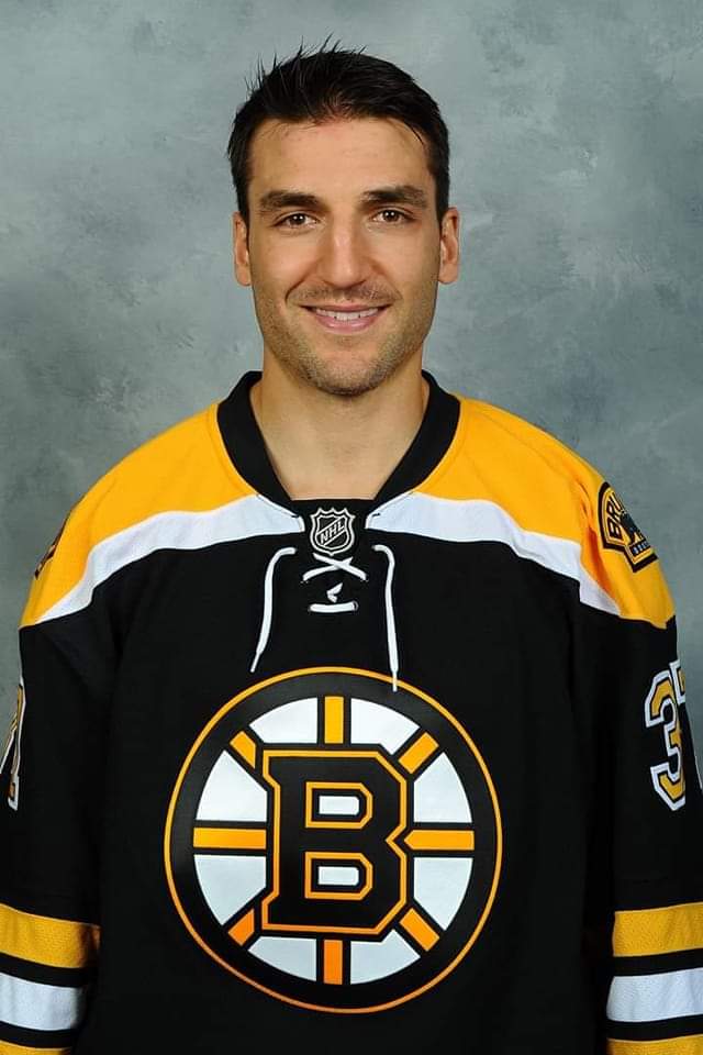 bevcarroll's tweet photo. Let's play #hockey trivia Who is this guy? https://t.co/Xc3rjjKSlM