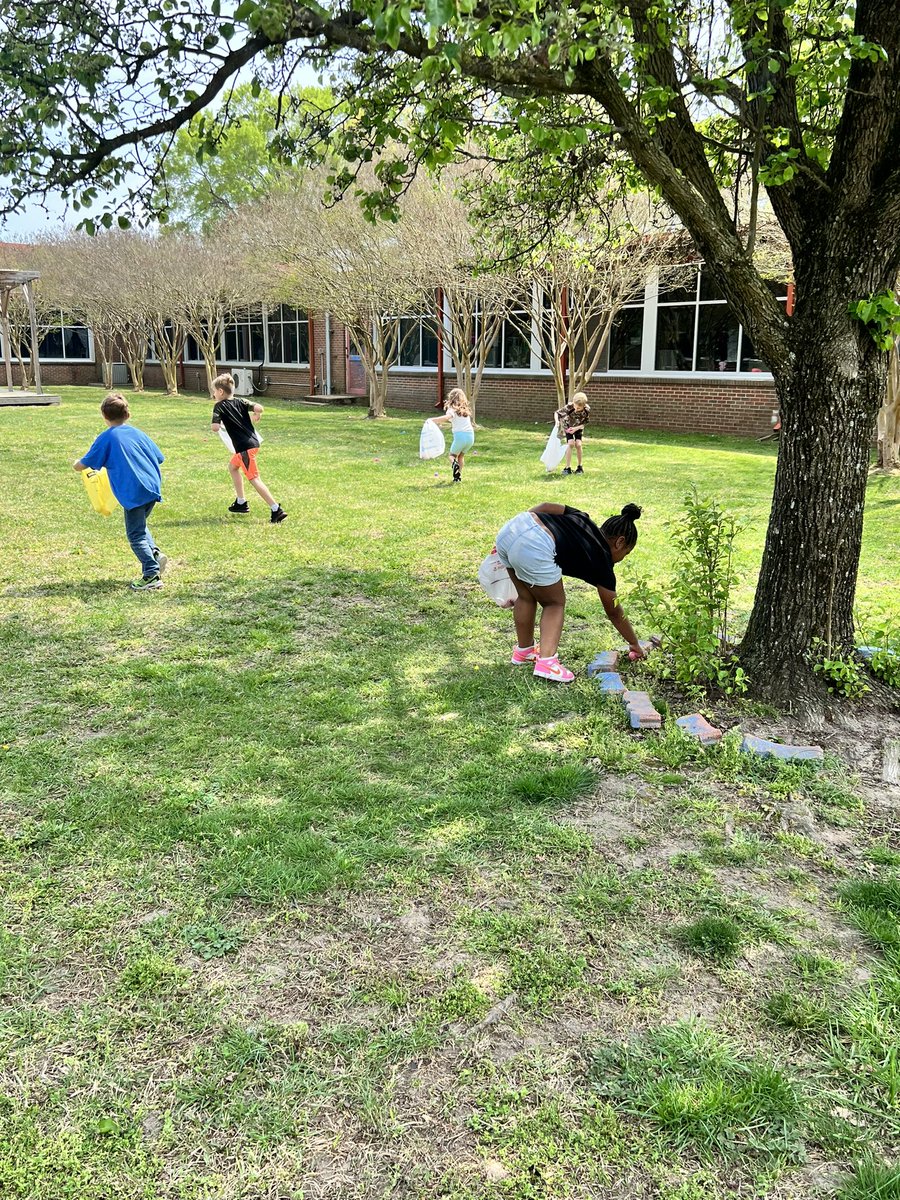 Jennifer C Barry tweet media