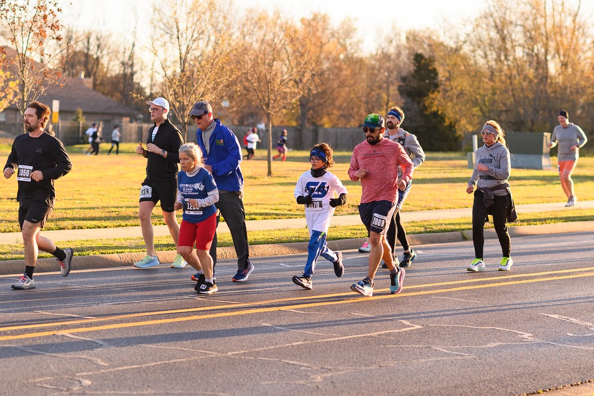 Lisa_RBV's tweet photo. Congratulations to 3rd grader Matthew Guzzi for completing his first half marathon! https://t.co/xqpwCswVTb