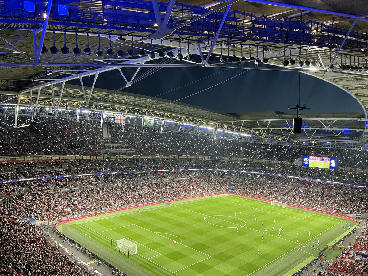 Charlotte Lawrence-Martin tweet media