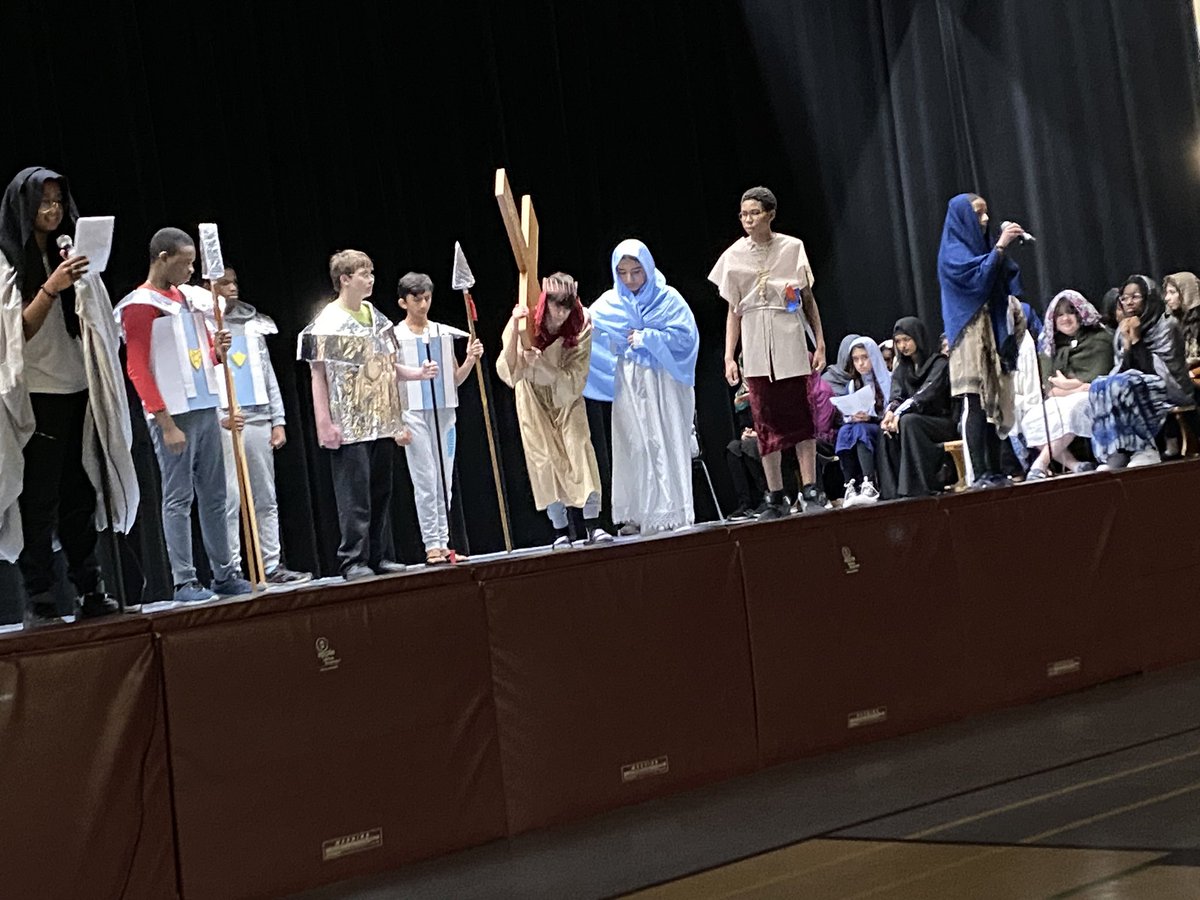 Mrs_FernGivney's tweet photo. Congrats to Gr. 8s @McGivneyDPCDSB on your powerful dramatization of The Stations of the Cross…a very important story of Jesus’ love &amp; forgiveness; the reenactment was on point! Thanks to all of our #Knights, parents and visitors who came to experience this with us #HolyWeek2023 https://t.co/DfawdZ7e4T