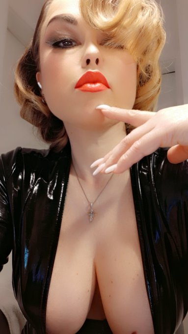 On  #mistress #worship #cuckoldgames https://t.co/VPlq8rgjRv<a href="/tag/mistress"class="tags">#mistress</a><a href="/tag/worship"class="tags">#worship</a><a href="/tag/cuckoldgames"class="tags">#cuckoldgames</a>