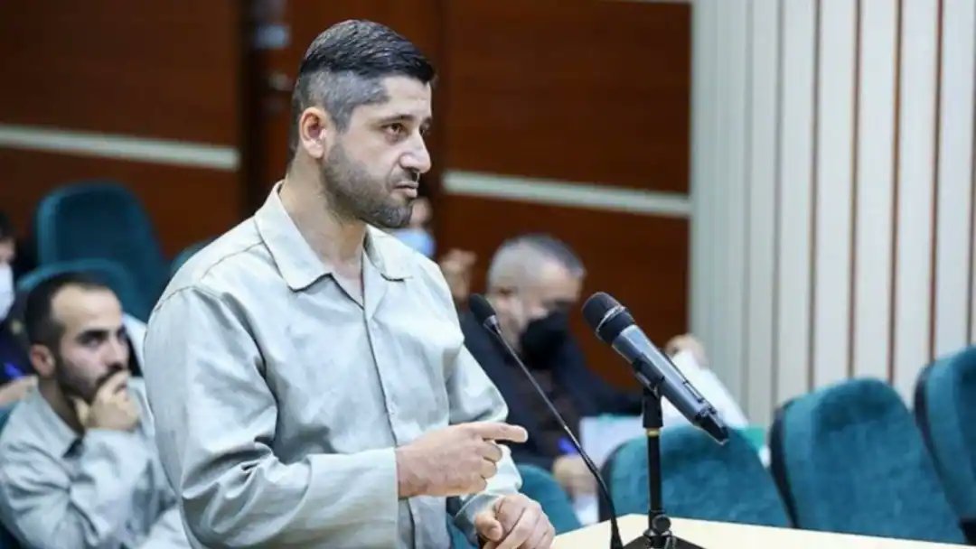 Awat_Baggio's tweet photo. میبینم که توییتر پر شده از عکسای ۴۰ سالگیتون ، خواستم بگم ۴۰ سالگی یه عزیزی اینجوری گذشت : 

#محمد_حسینی https://t.co/lUp26j8WQ9