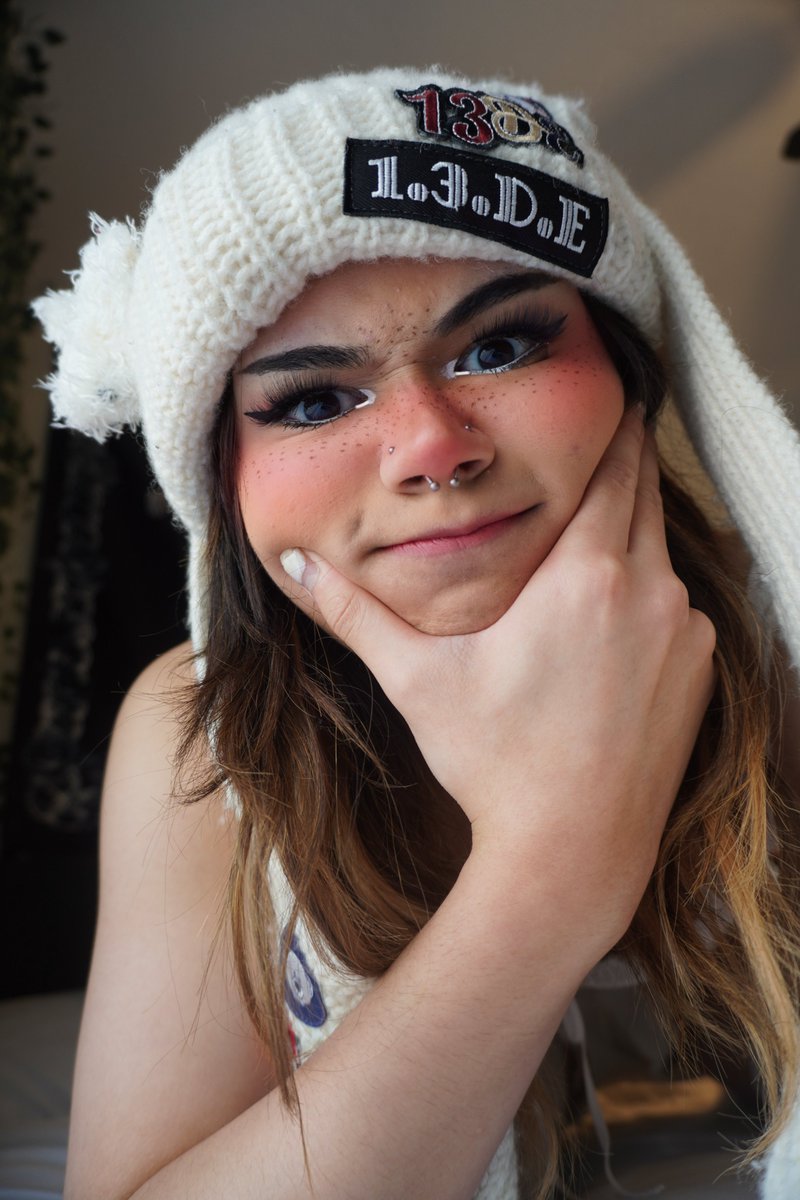 Kiyana 🏳️‍⚧️ on Twitter: "The last thing you see before getting dicked