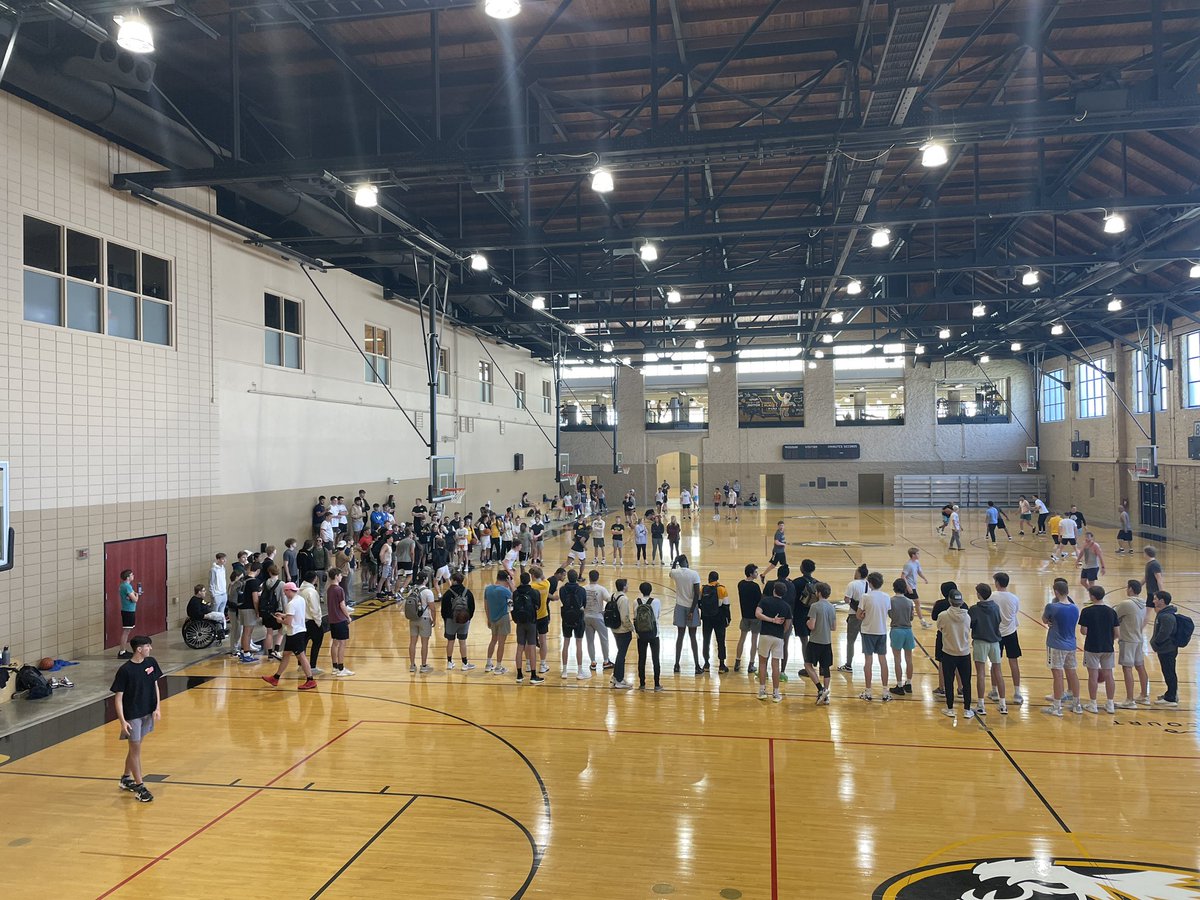 Chase on Twitter "A Mizzou Men’s basketball unofficial 5s run at the