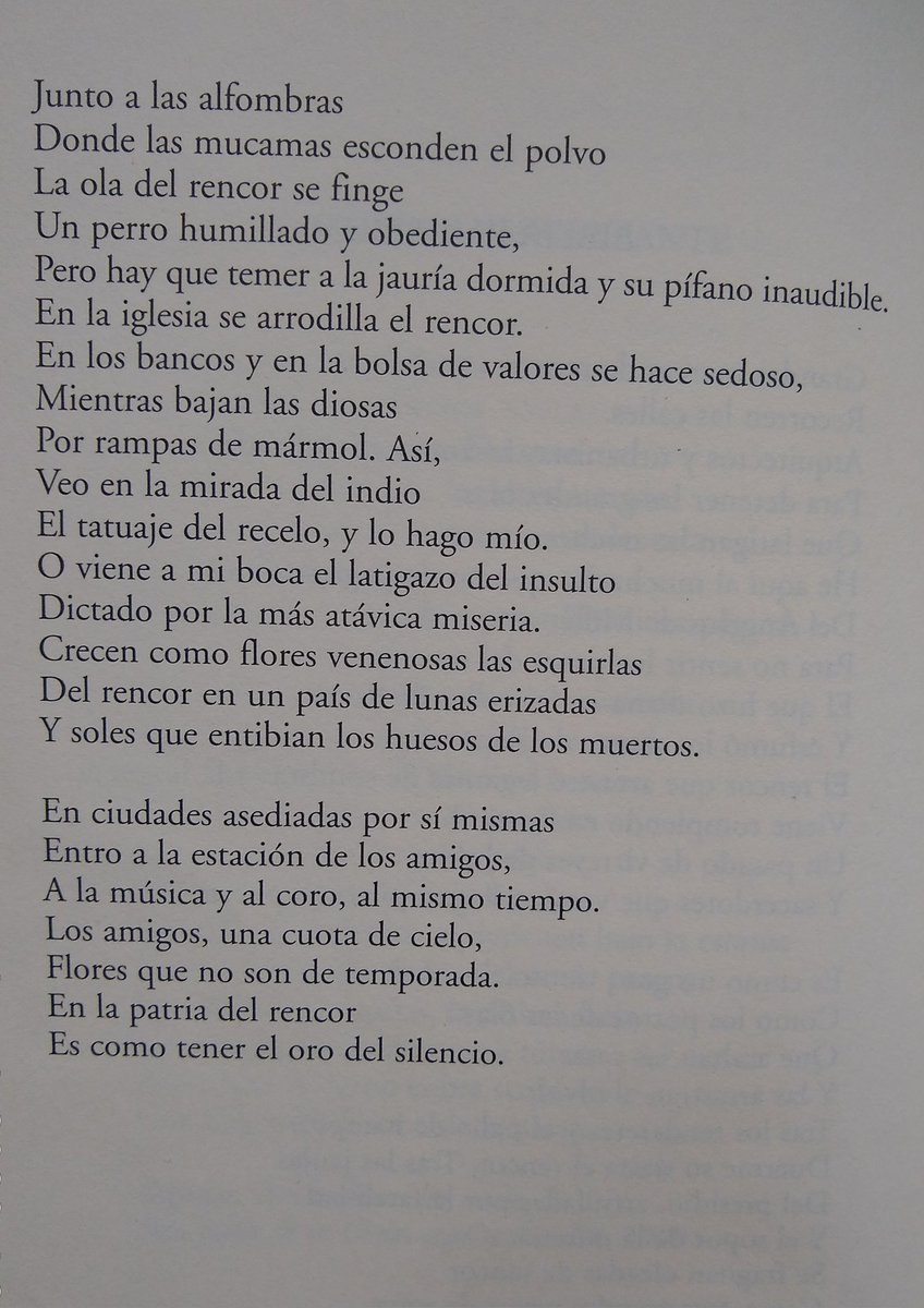 AlexOrfeo's tweet photo. «Crecen como flores venenosas las esquirlas
Del rencor en un país de lunas erizadas
Y soles que entibian los huesos de los muertos»

Juan Manuel Roca
Biblia de Pobres
(«Biblia Pauperum»)

#Poesia
#Poetry
#PoesiaColombiana
#ColombianPoetry
#JuanManuelRoca https://t.co/3wMzhEFub3