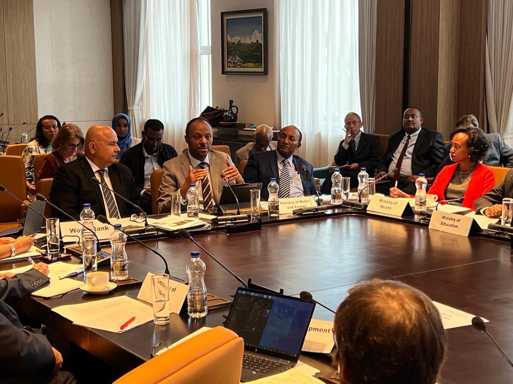 SarojJha001's tweet photo. It was a pleasure to join @WorldBank convened country #OneWASH platform attended by senior ministers from Water and Energy, Health, Education and Finance, n development partners- @AfDB_Group @koicapital_ @FCDOGovUK @DutchMFA @Ulkoministerio @PMEthiopia @MoF_Ethiopia @UNICEFwater https://t.co/PQm5jkZe5H