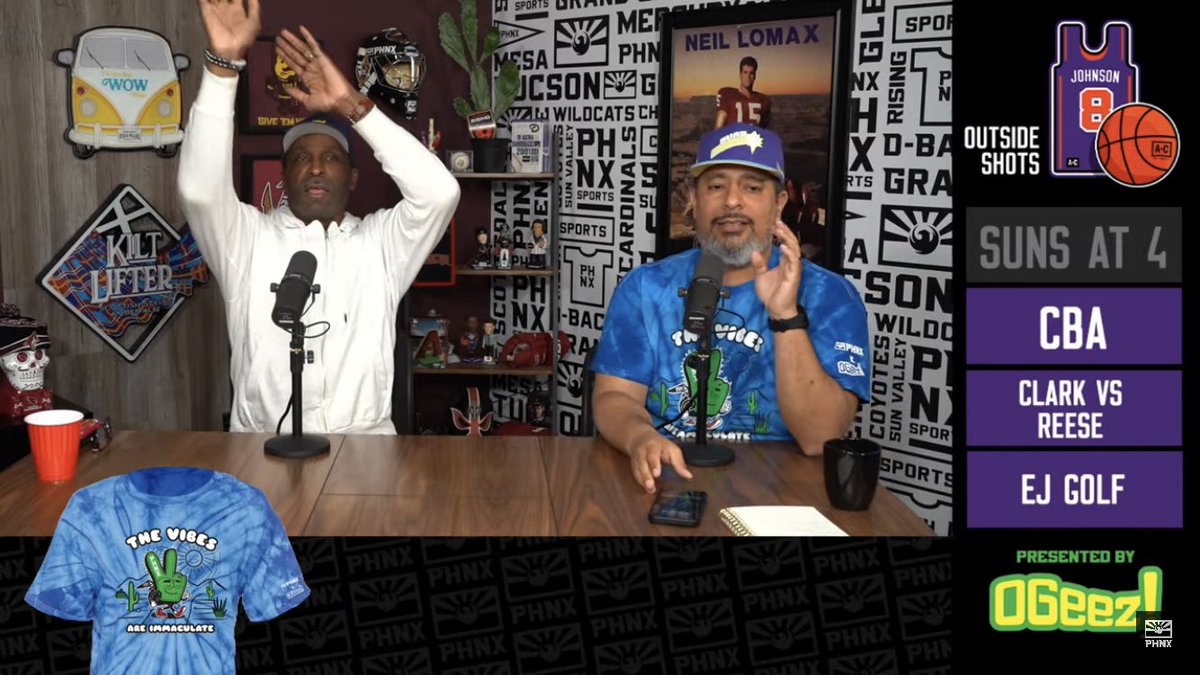 Crysthedoula's tweet photo. Couch potatoes
Water boys
Analytical robots
@Jumpshot8 is coming for your takes 🤣🤣🤣
You gotta watch EJ holler at @Saul_Bookman on @PHNX_Sports #OutsideShots
https://t.co/cMvlPlw4dn https://t.co/M9DoHwnzRJ
