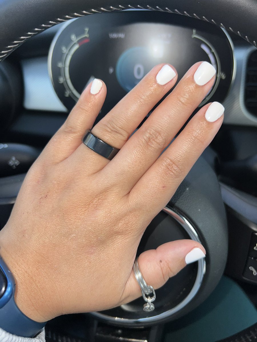 MaryRoseJulian's tweet image. Vacation nails ready! 🤍🤍🤍 

#vacationnails #vacationnailsready #nails #freshnails #newnails #mani #manicure #manipedi #pedicure #newmani #freshmani #readyforvacation #whitenails #whitemani #whitemanicure